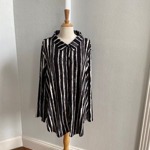 Lula Roe Stripes Valentina Shirt Size‎ 2XL NEW